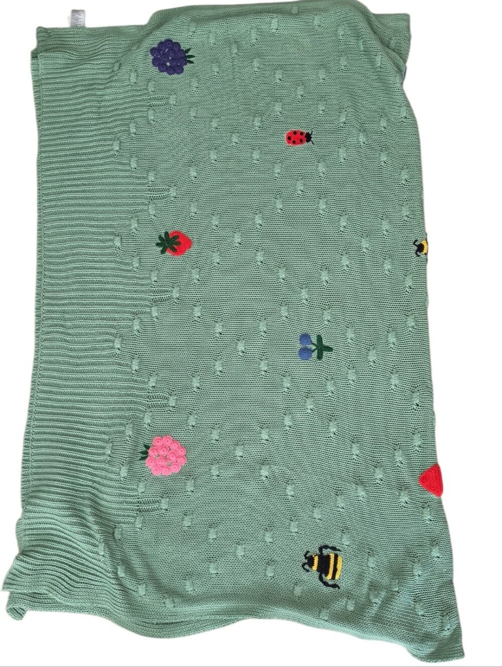 Anthropologie Isabella Cotton Crochet Strawberry Bee Throw Blanket Green NWT - Picture 4 of 7